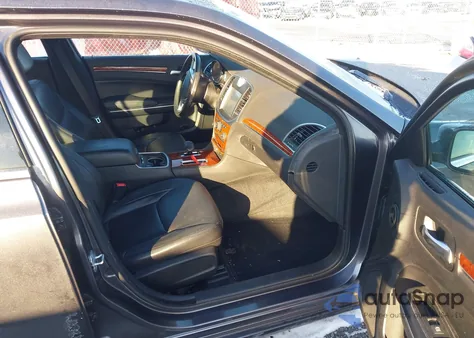 2014 Chrysler 300 from USA, damaged, VIN 2C3CCAAG4EH157267